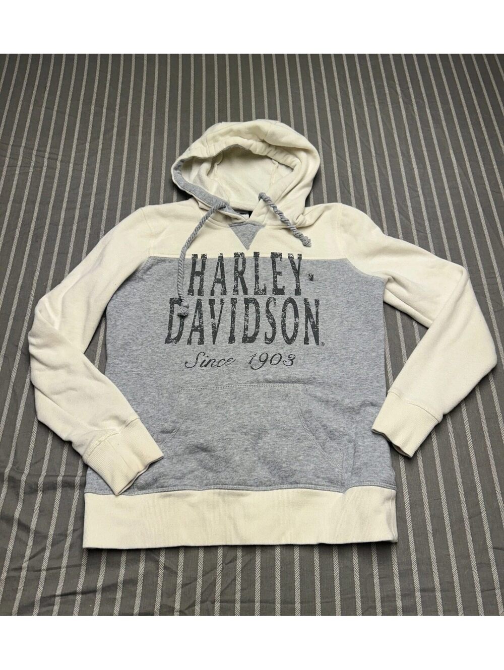 Harley-Davidson® Women's Two Tone Colorblocked Pullover Hoodie Size Small